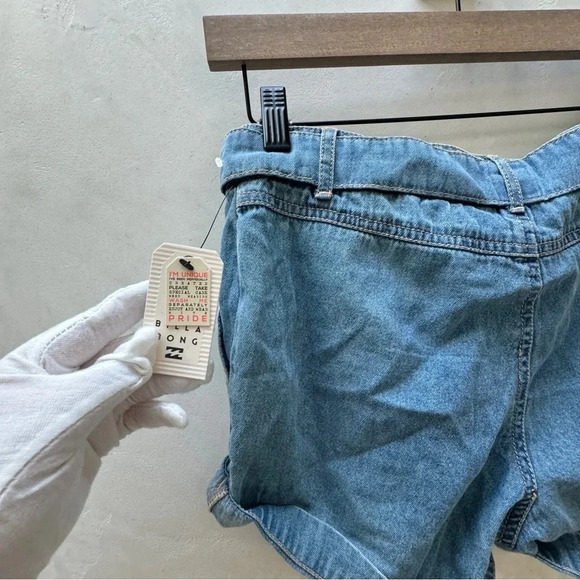 NWT Billabong || Girl’s Chambray Denim Shorts Sz. 12 - Picture 7 of 12